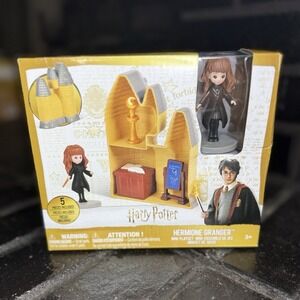 Wizarding World Harry Potter Hermione Granger Playset w/ 5 Pieces, Age 3+ NOS